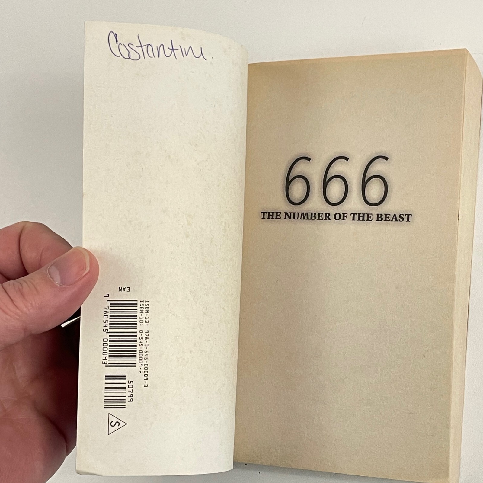 666 The Number of the Beast : Stories of HORROR anthology PB 1st print