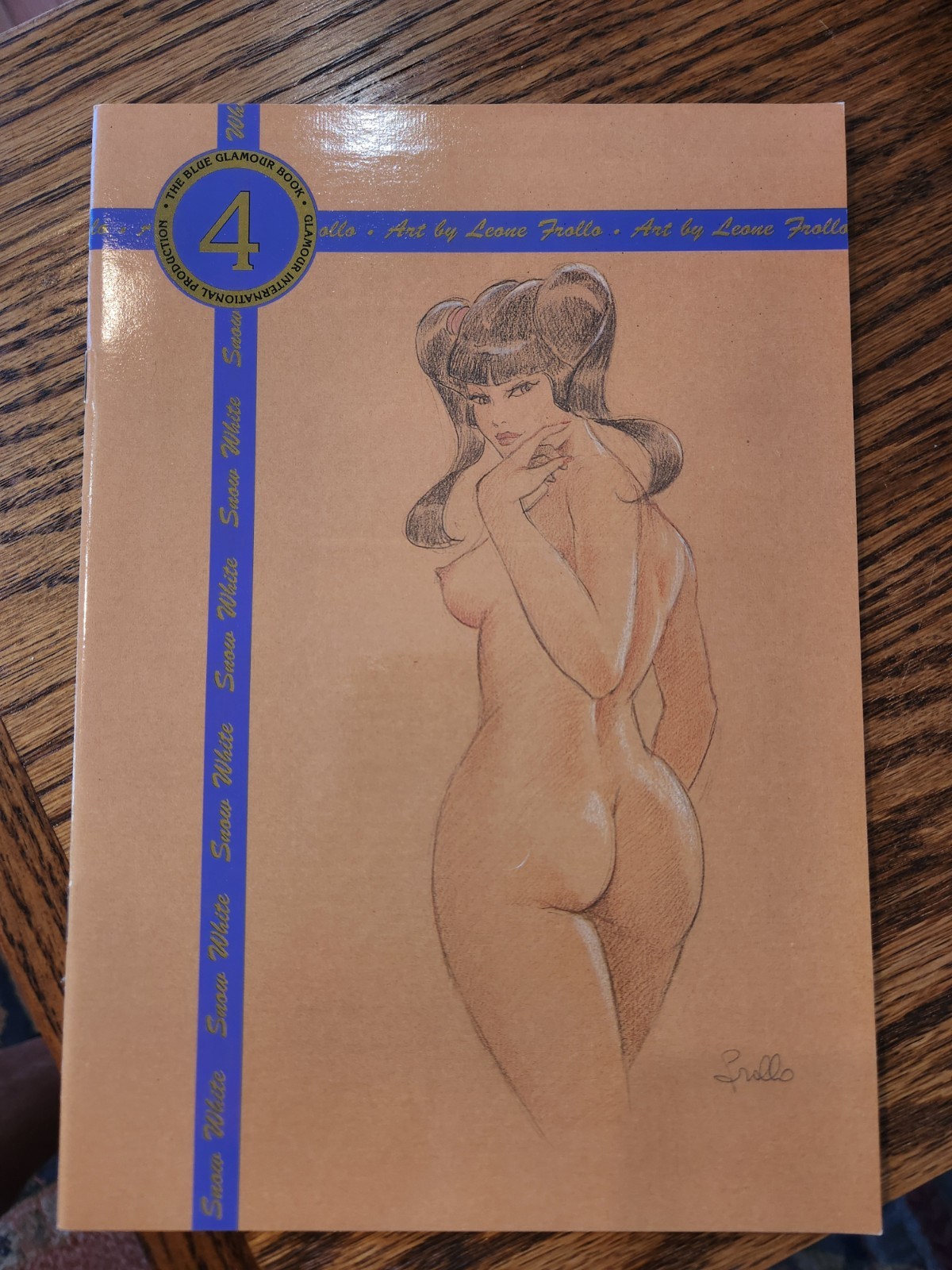 Blue Glamour Book 4 Snow White’s Erotic Games by Leone Frollo softcover