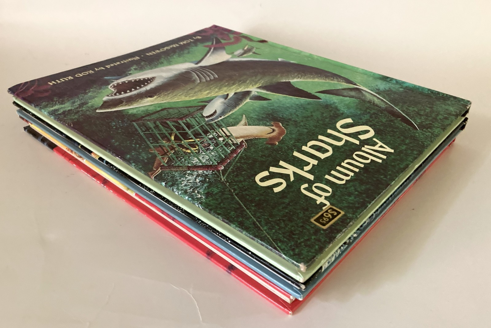 VTG Rand McNally lot 3 Album of Sharks Astronomy Dinosaurs Tom McGowen Rod Ruth