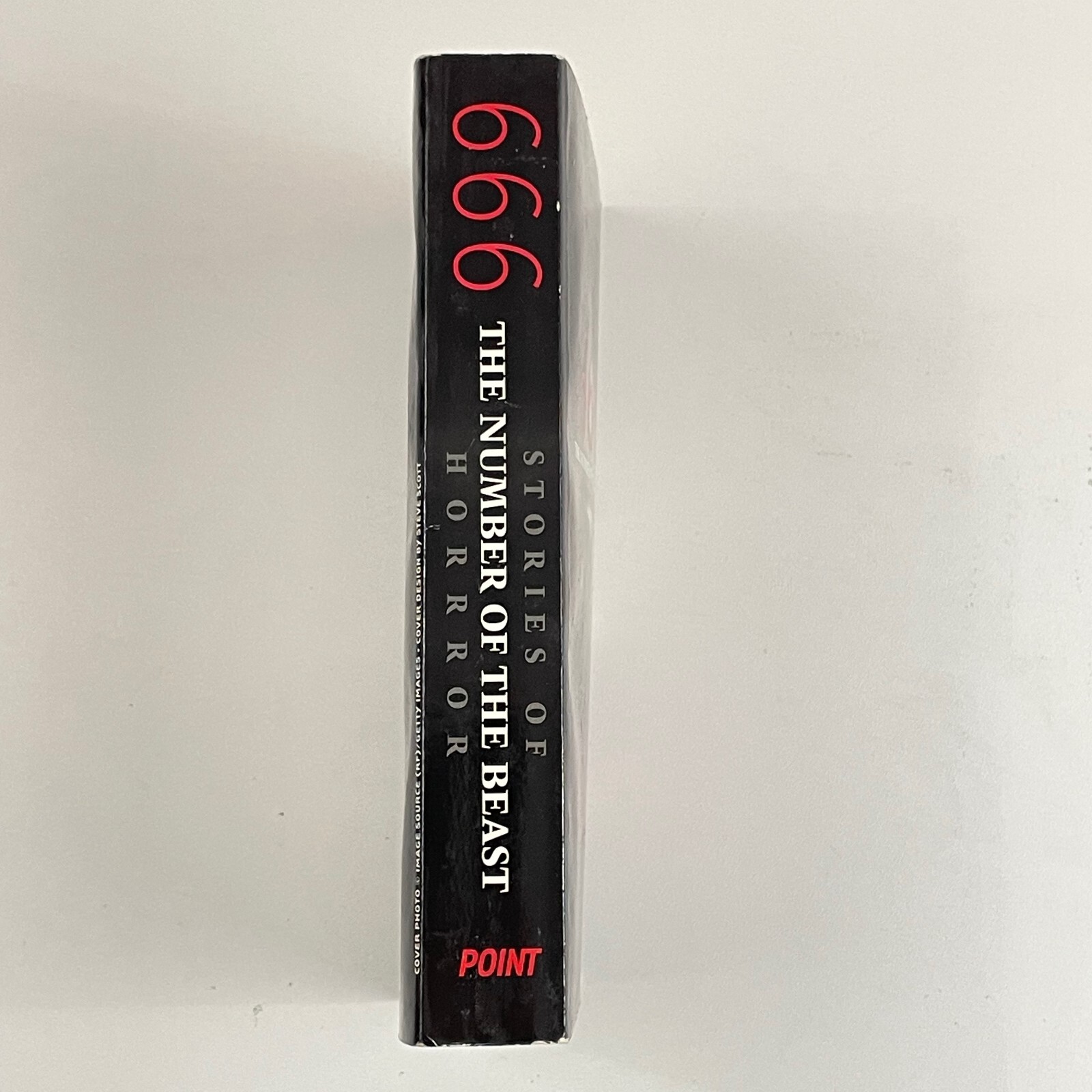 666 The Number of the Beast : Stories of HORROR anthology PB 1st print