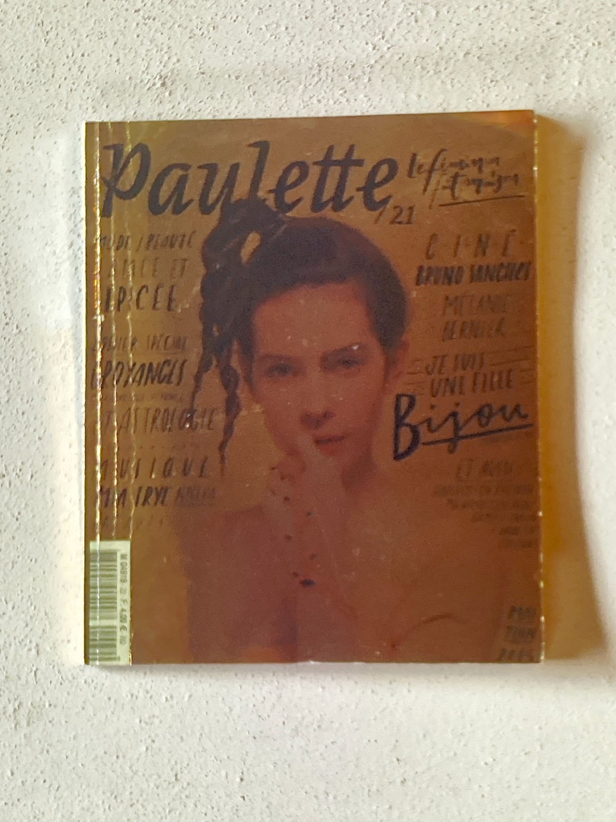PAULETTE A French Fashion & Lifestyle Magazine June 2015 Bijou Issue
