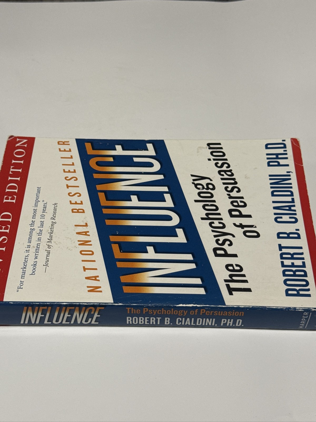 Influence The Psychology of Persuasion Revised Edition Robert B Cialdini