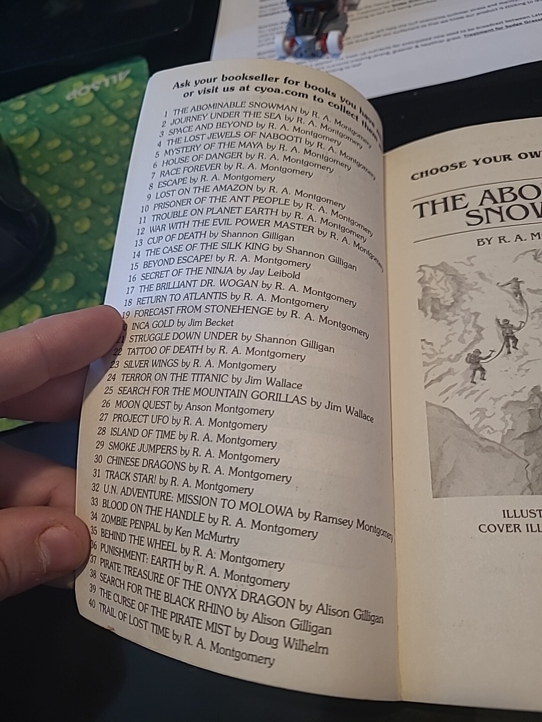 The Abominable Snowman : (Choose Your Own Adventure #1) by R. A. Montgomery…