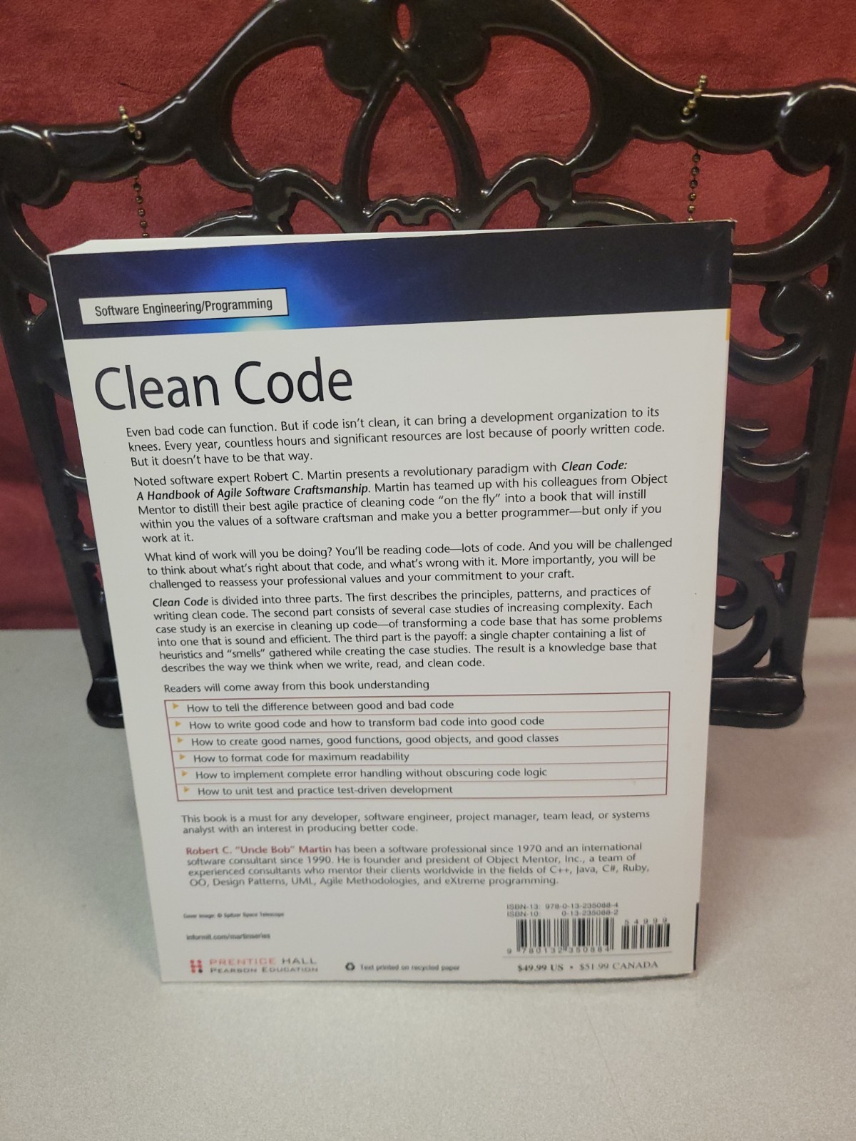 Clean Code: A Handbook of Agile Software Craftsmanship Paperback Book