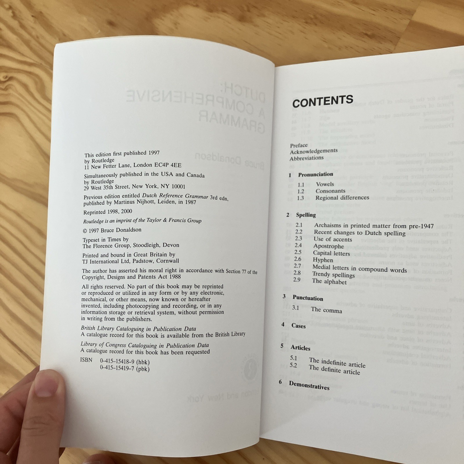 Routledge Comprehensive Grammars Ser.: Dutch by Bruce C. Donaldson