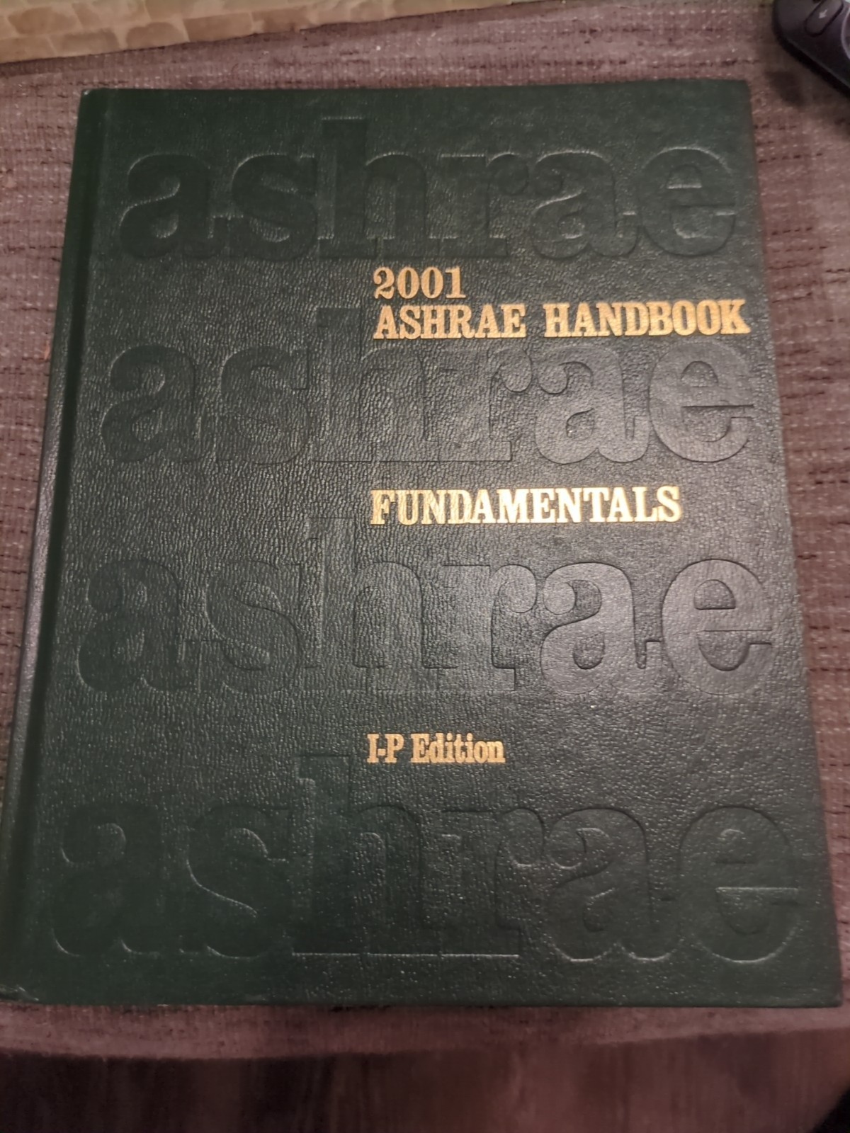 2001 ASHRAE Handbook HVAC Applications I-P Edition. Excellent Condition