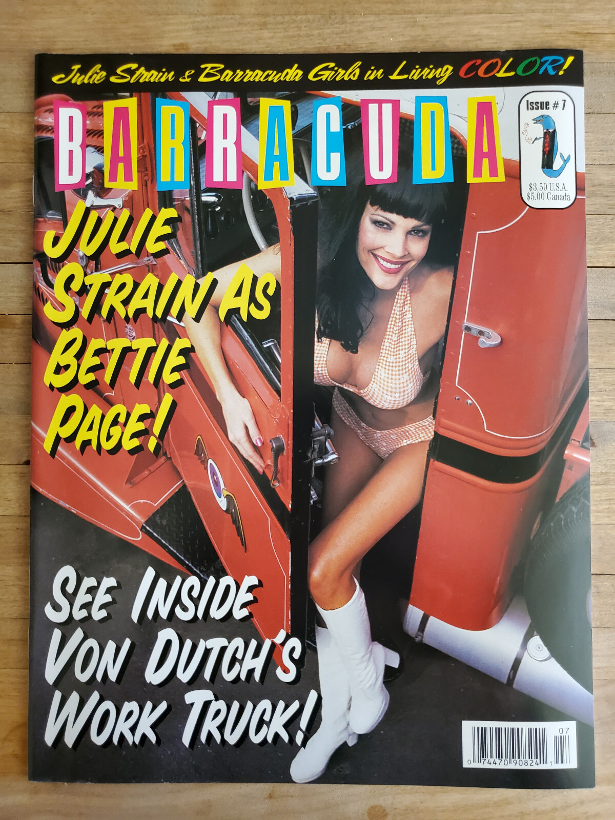 Barracuda Magazine #07 Julie Strain Bettie Page Von Dutch Pinup Stag NOS 2000