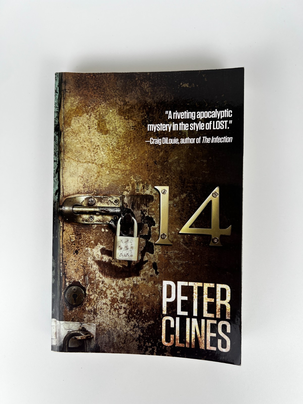 14 by Peter Clines – Permuted Press 2012 Paperback – Low Print Run Horror/Sci-Fi