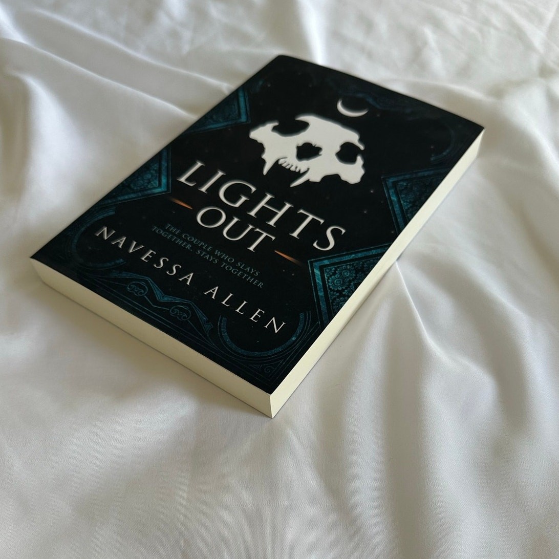 Lights Out Navessa Allen Original Cover OOP Indie Paperback Like New Rare