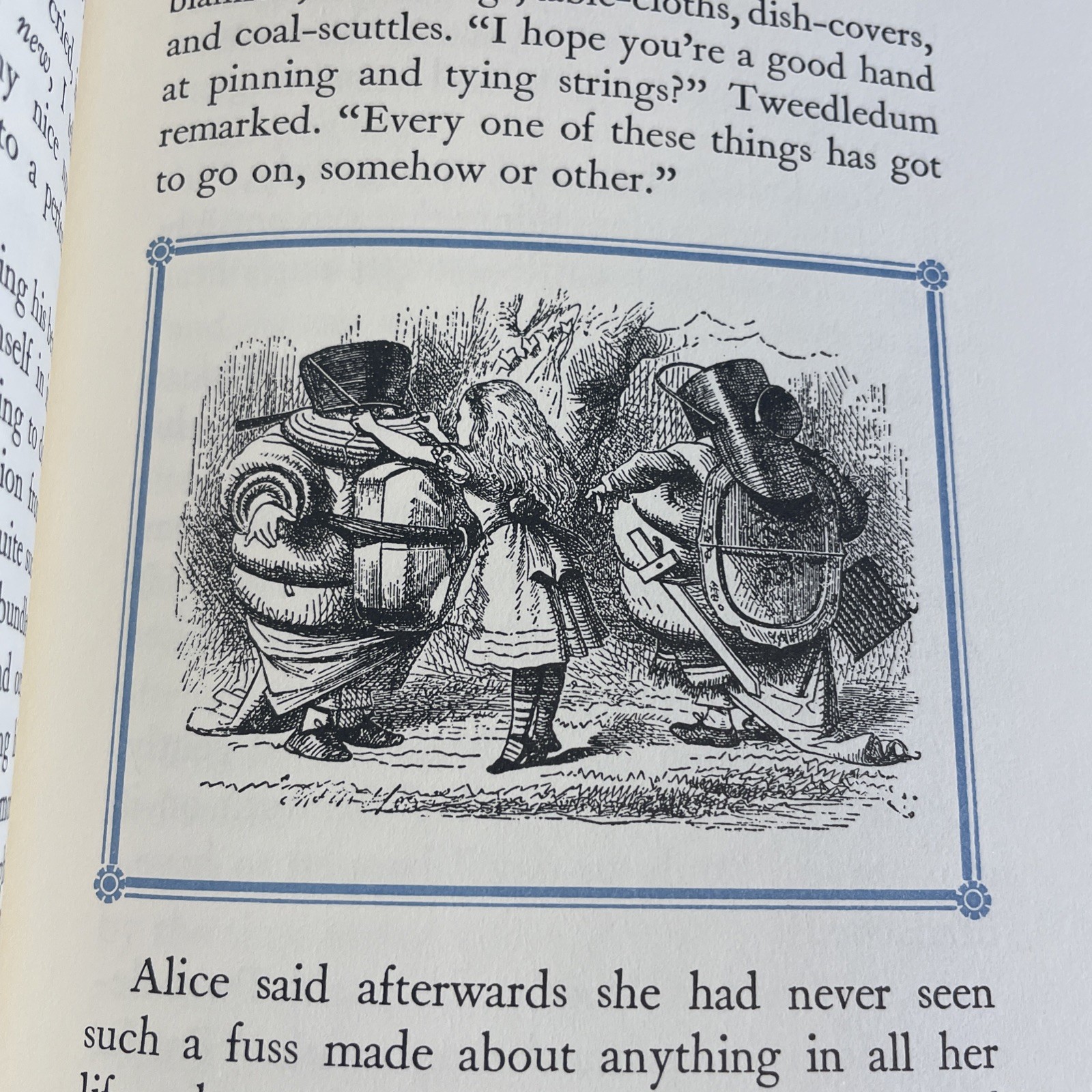 Heritage Press “Through the Looking Glass” Lewis Carroll (1969, HC, Slipcase)