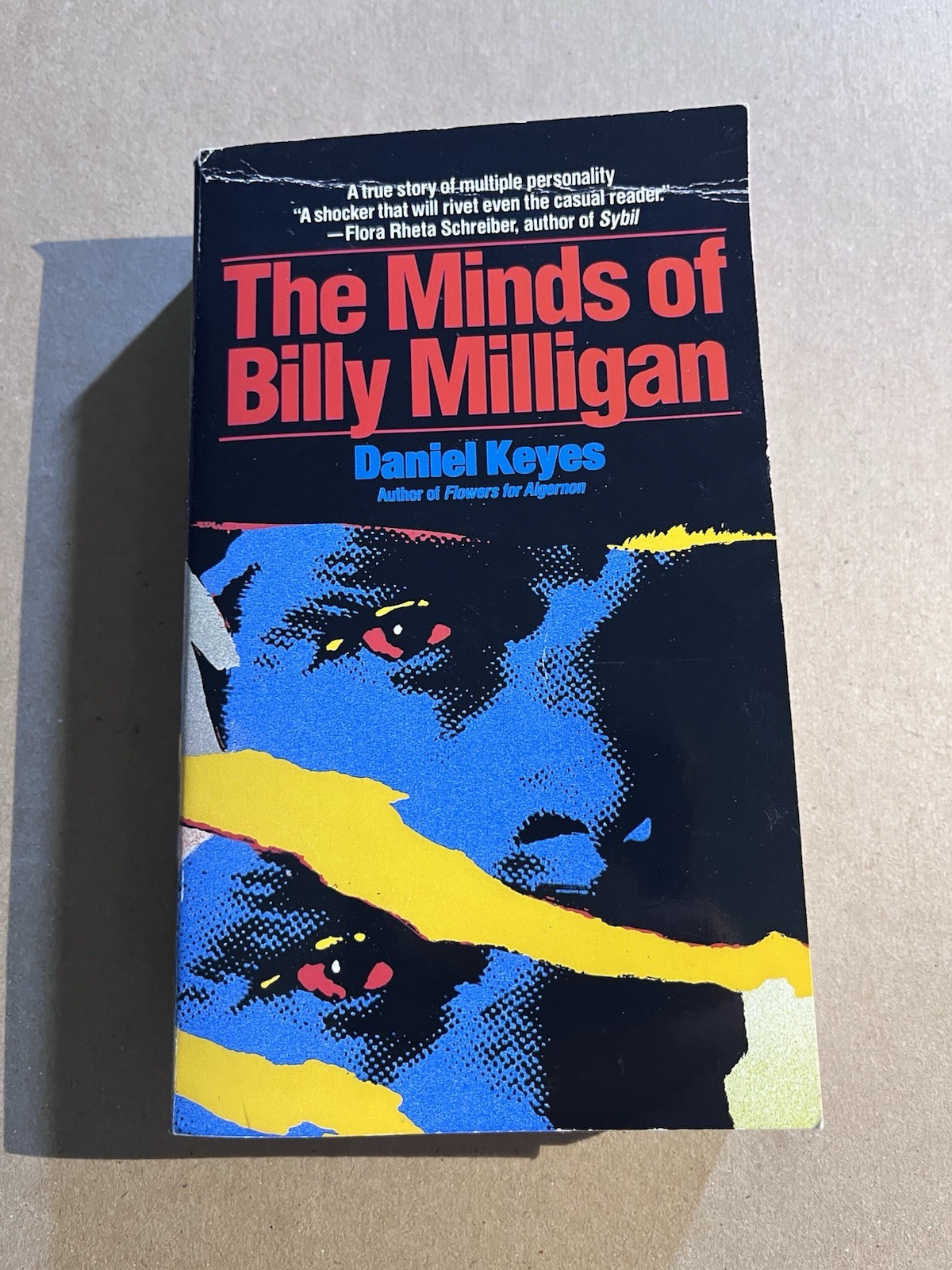THE MINDS OF BILLY MILLIGAN by Daniel Keyes 1995 Bantam paperback PSYCHOLOGY
