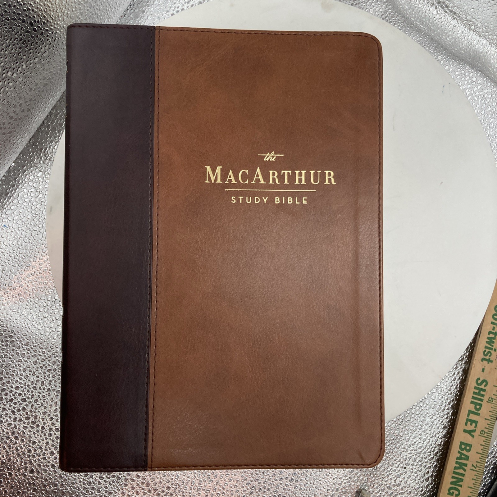 The ESV, MacArthur Study Bible, 2nd Edition, Leathersoft, Brown without box