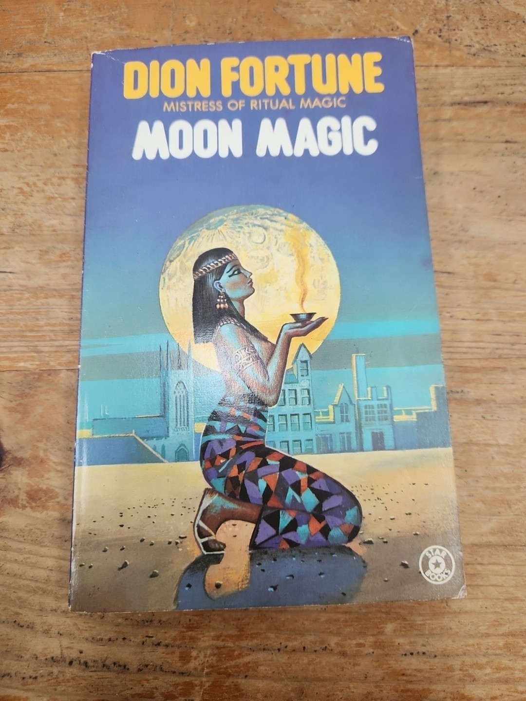 Moon Magic – Dion Fortune 1976 1st ED Mistress of Ritual Magic