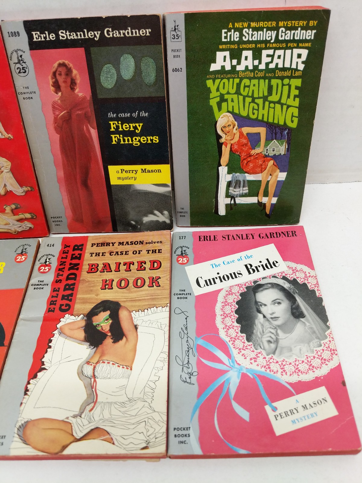 Lot of 8 Vtg Earl Stanley Gardner Perry Mason Paperback Pocket Books 1960s
