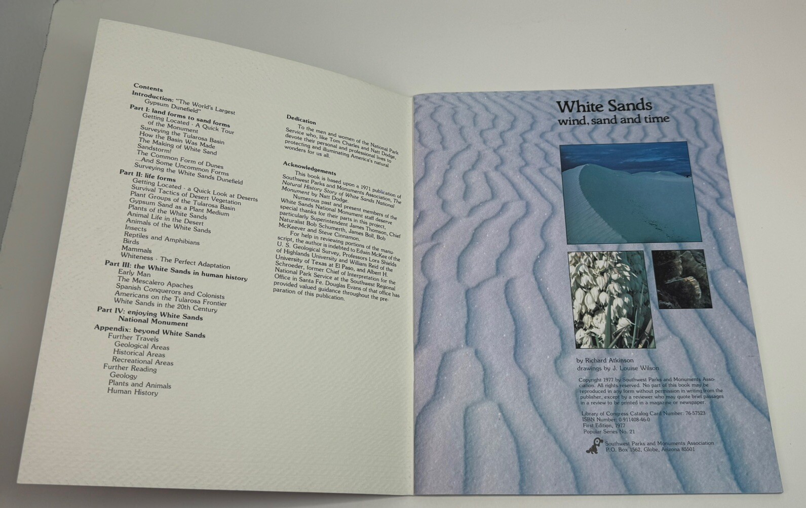 White Sands Wind Sand and Time by Richard Atkinson SC Book 1977 VTG Illustrated