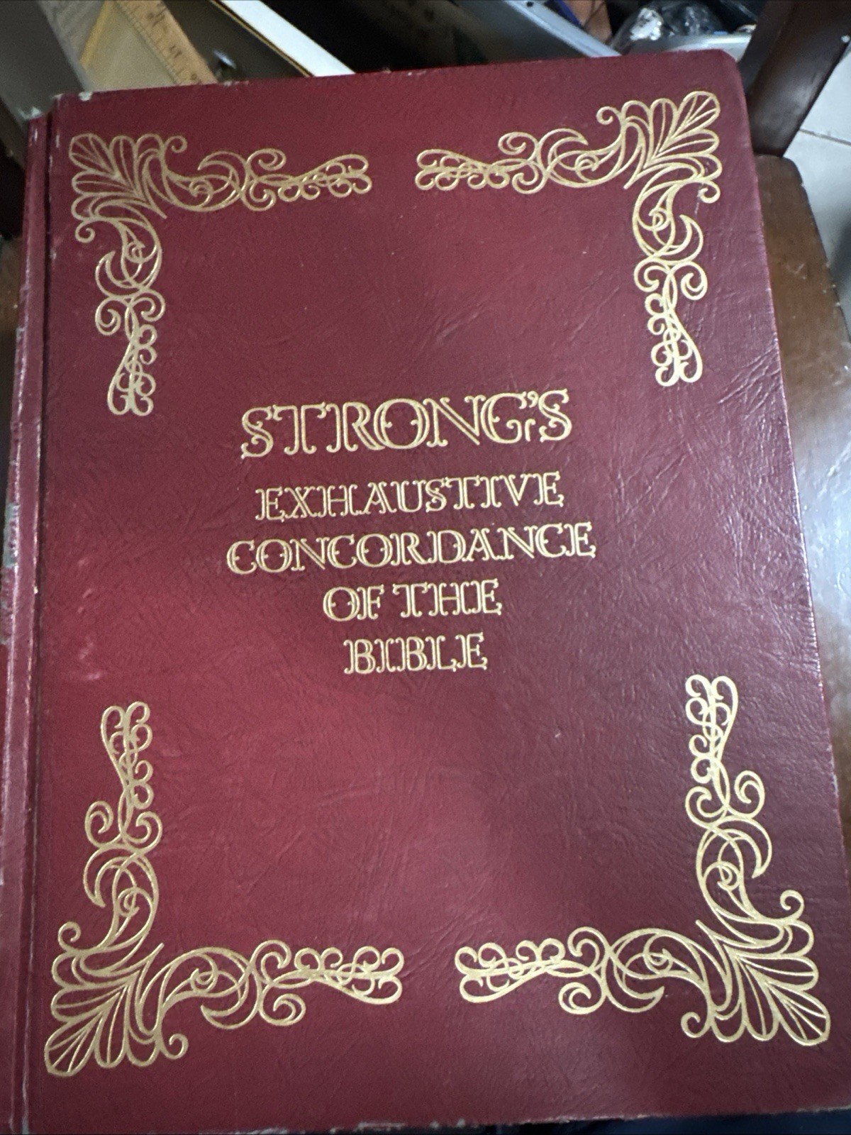 Strongs Exhaustive Concordance of the Bible Hebrew Chaldea & Greek Dictionary