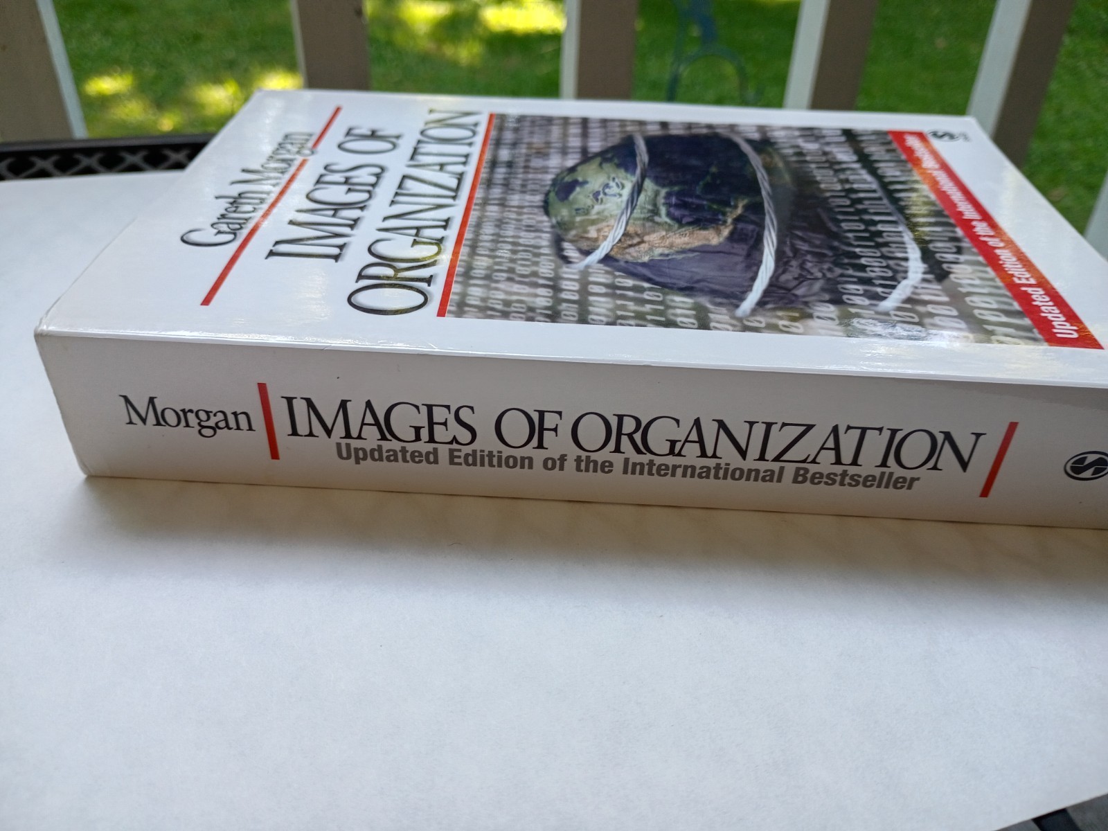 Images of Organization by Morgan, Gareth, Paperback