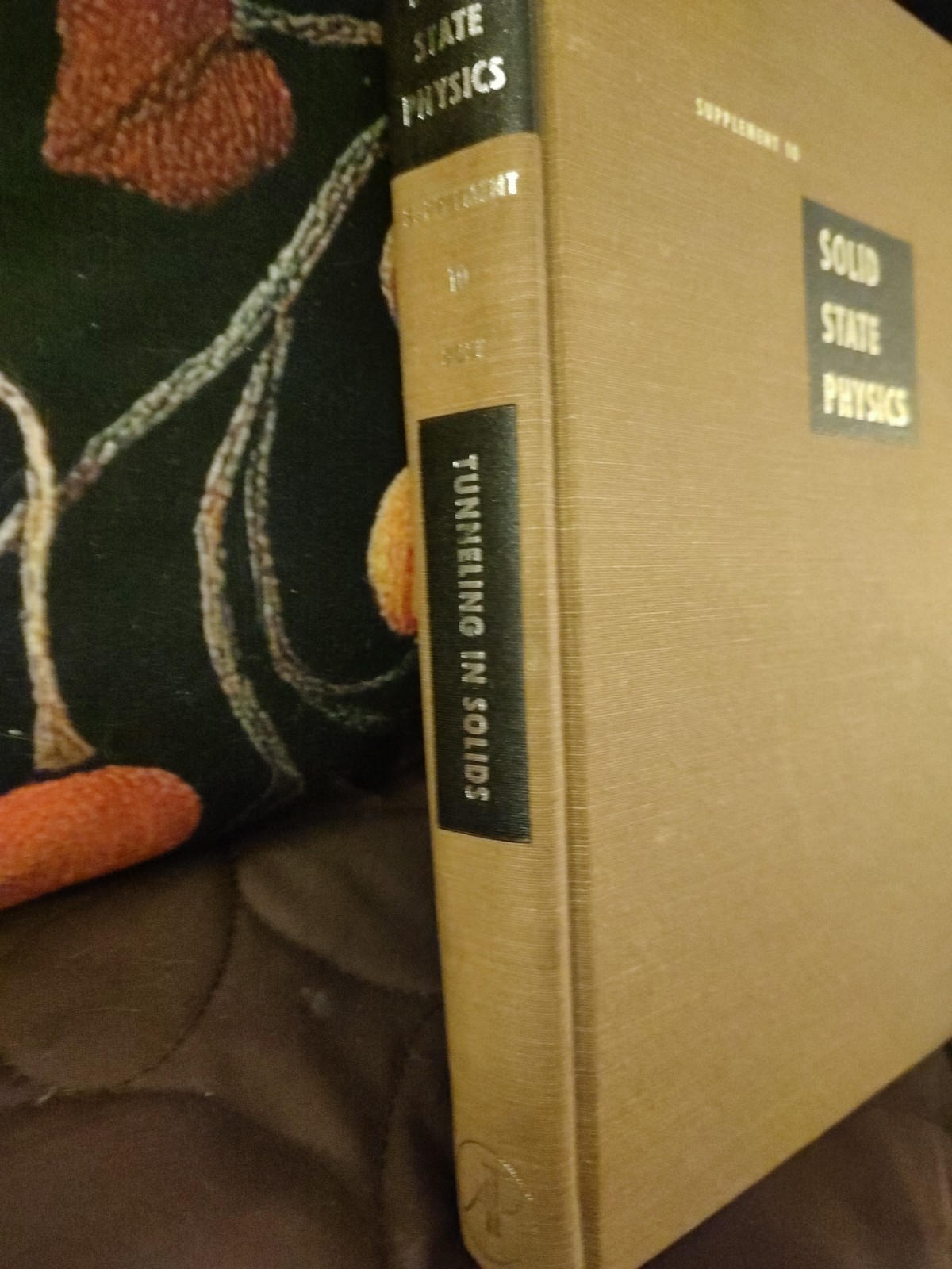 Tunneling In Solids 1969 Supplement To Solid State Physics Rare Science Book