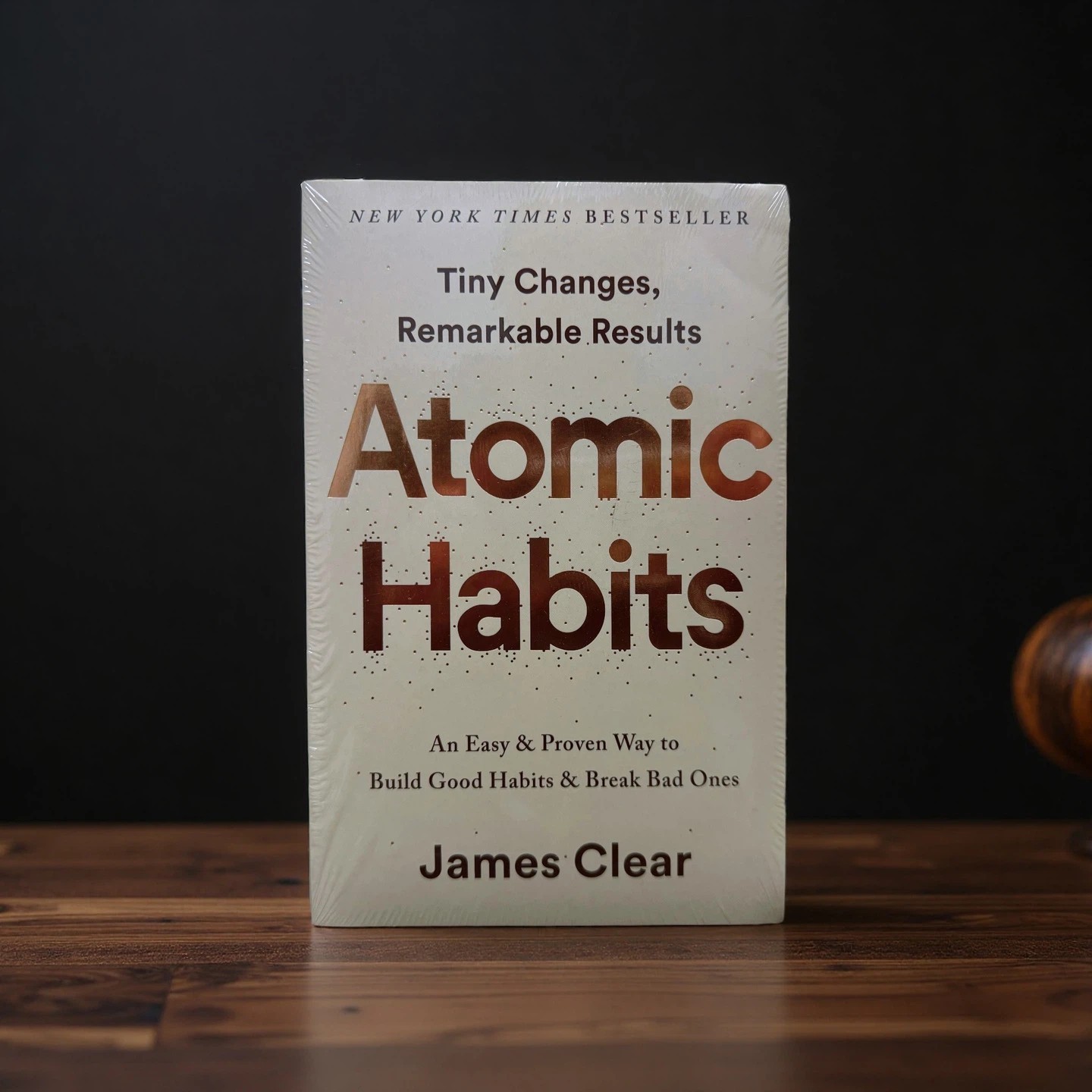 James Clear Atomic Habits – Proven Habit-Building Guide, Bestselling Book