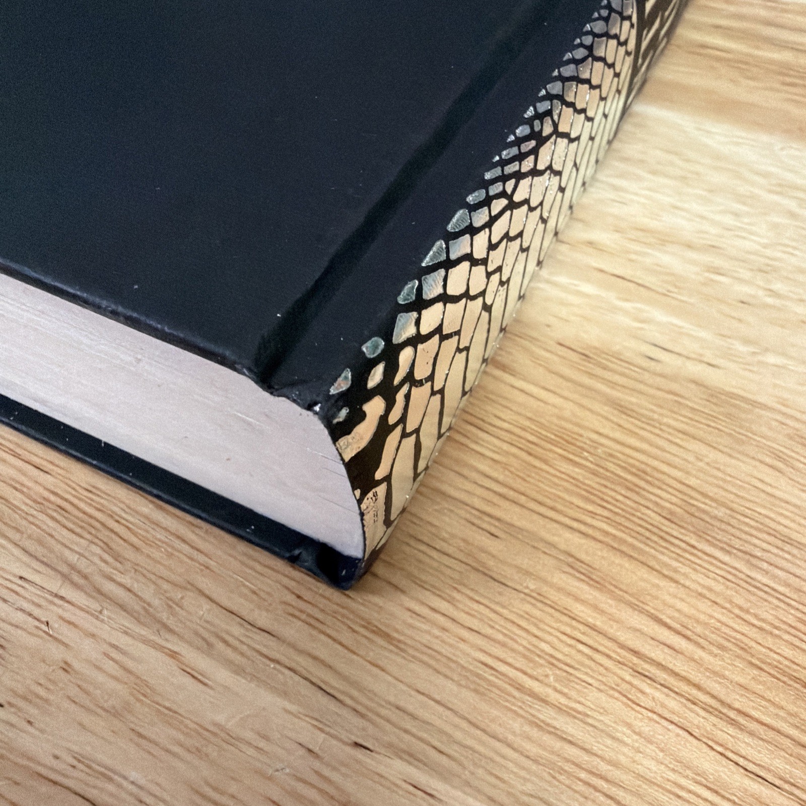 Ninth House – Leigh Bardugo – UK 1st First Edition 1st Printing – HC/DJ – 2019