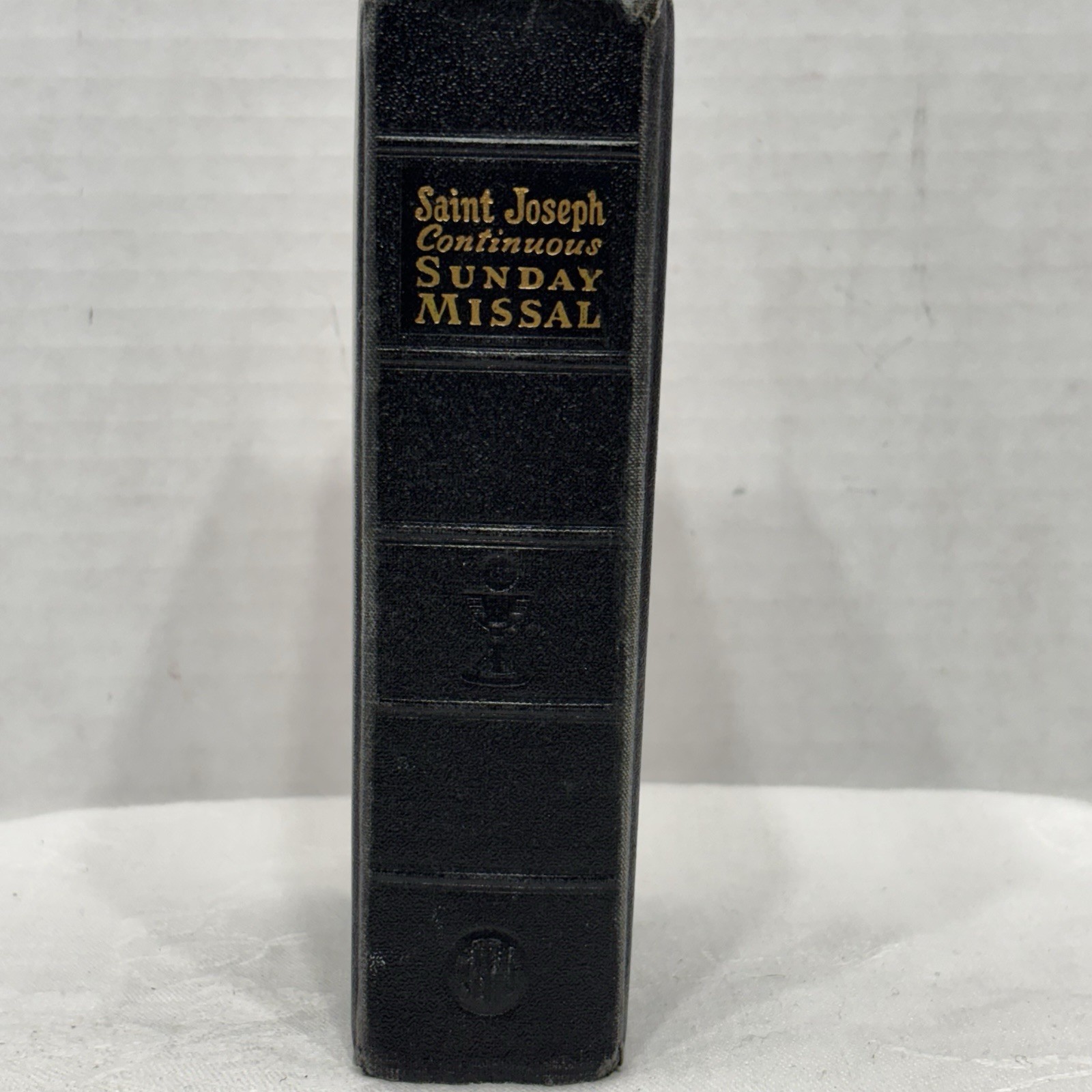 St. Joseph Continuous Sunday Missal 1957/58 Confraternity Version Vintage HC