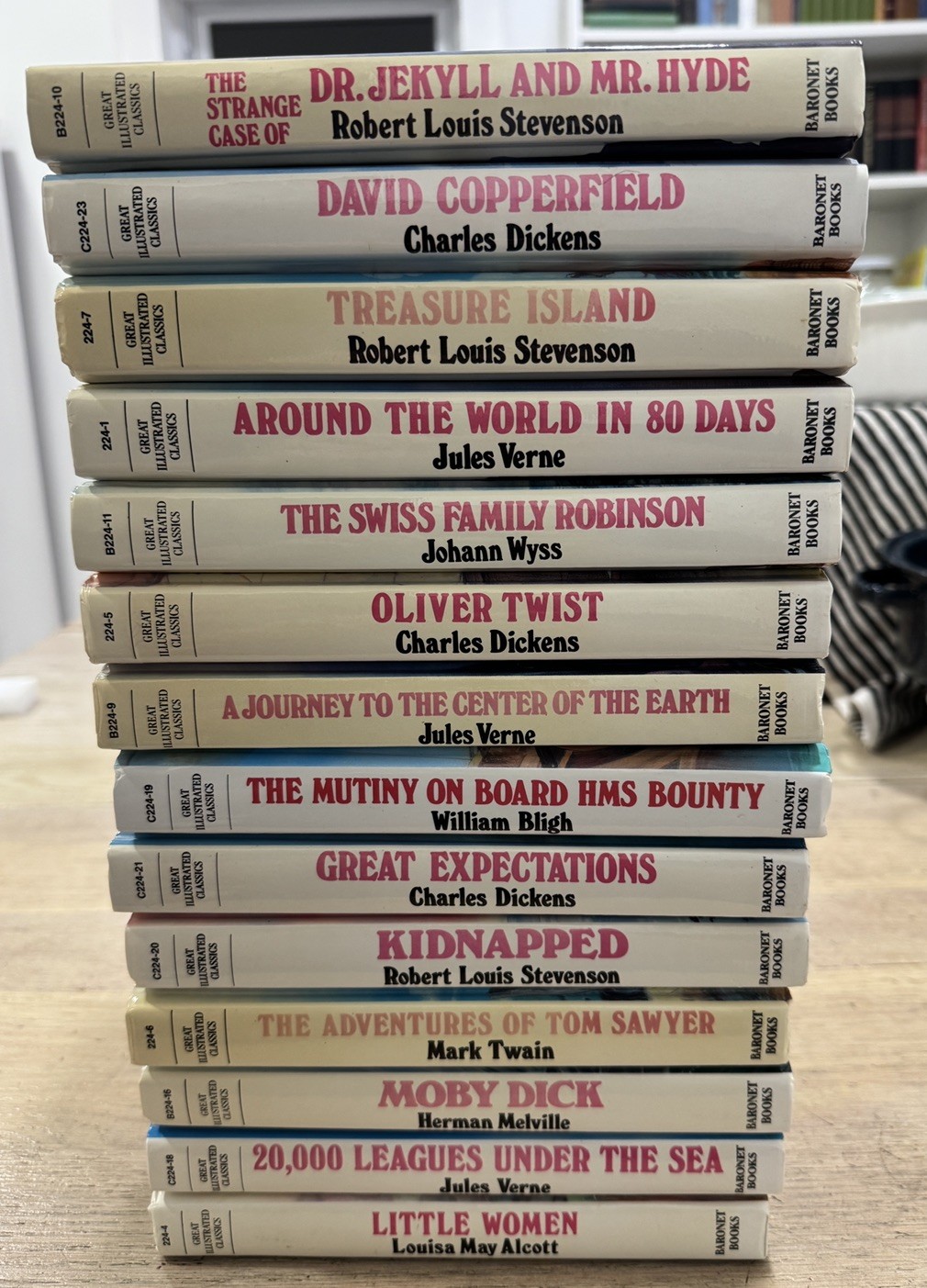 Great Illustrated Classics Lot of 14 Hardcover Books Various Titles