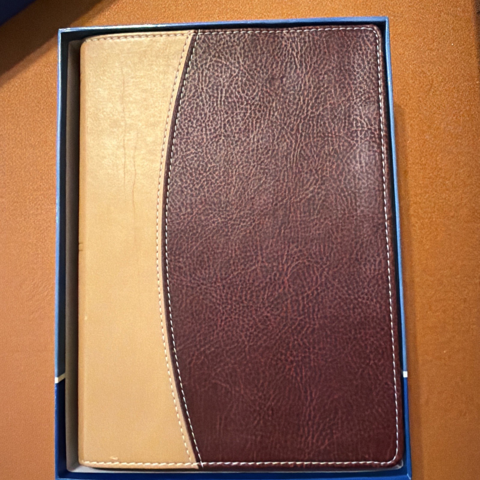 NIV Study Bible Compact by Zondervan Staff Italian Duo Tone Camel/Burgundy