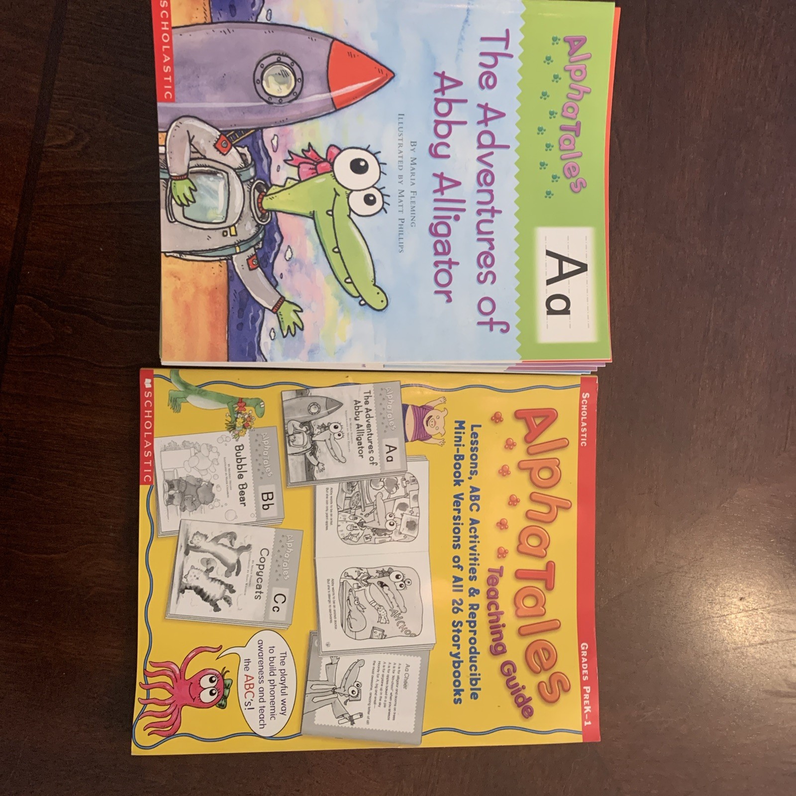 Scholastic AlphaTales Book Set – 24 Books, missing 0 and P. With Teaching Guide