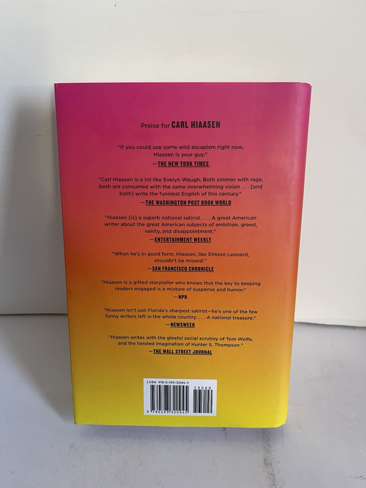 Fever Beach : A Novel by Carl Hiaasen (2025, Hardcover Dust Jacket)