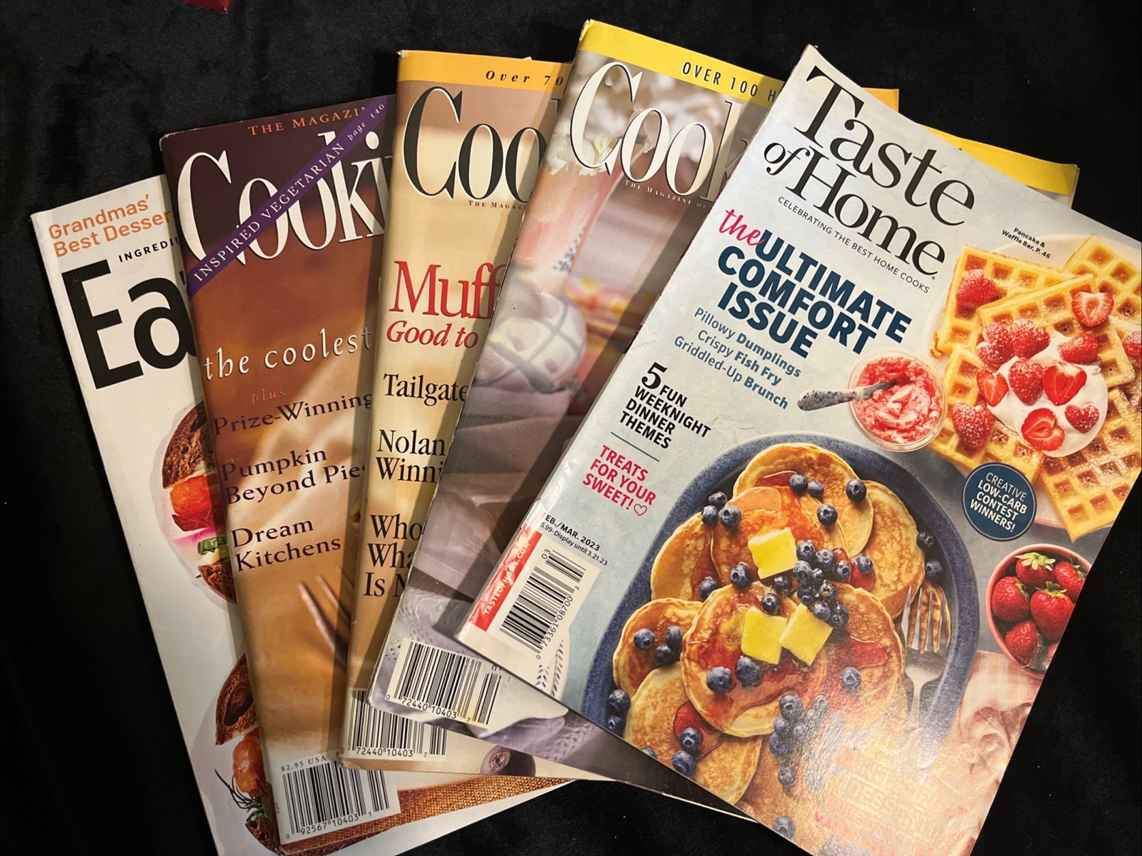 Breakfast Recipes Pancakes Muffins Sandwiches Magazines Recipes Lot Of (5)