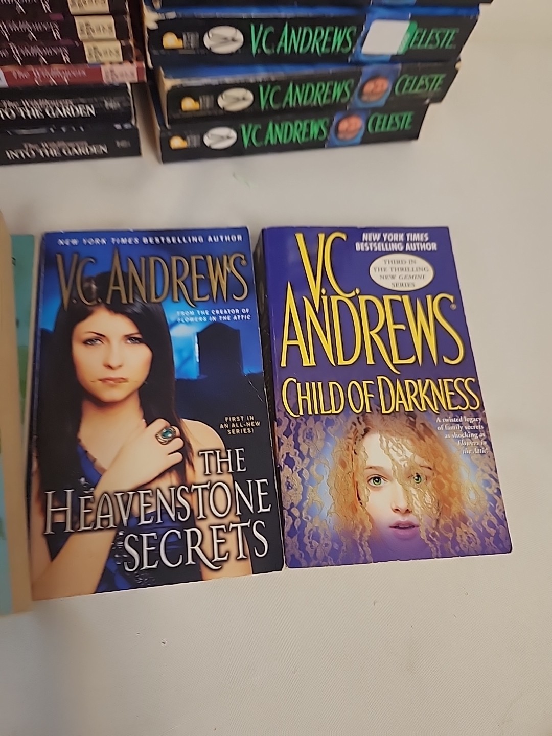 VC Andrews PAPERBACK BOOK/BOOKS /VARIOUS TITLES /CHOICE