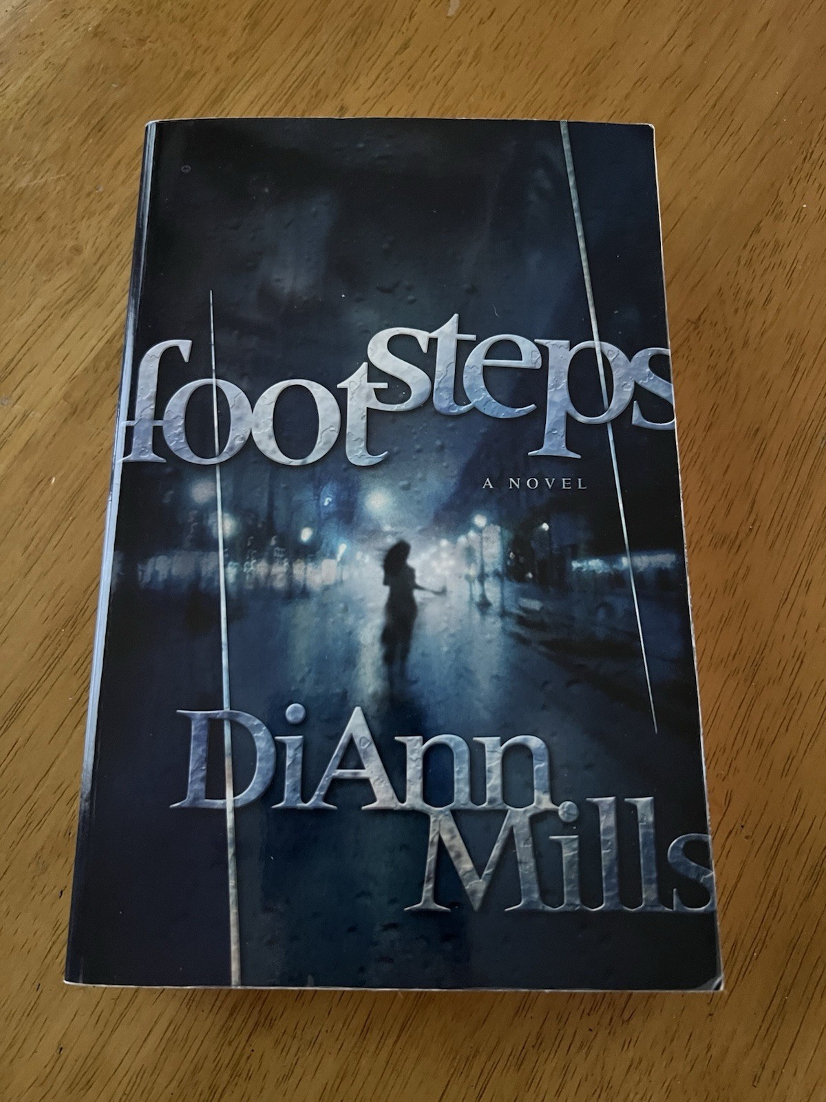 Footsteps by Diann Mills (2004, Trade Paperback) 362pages