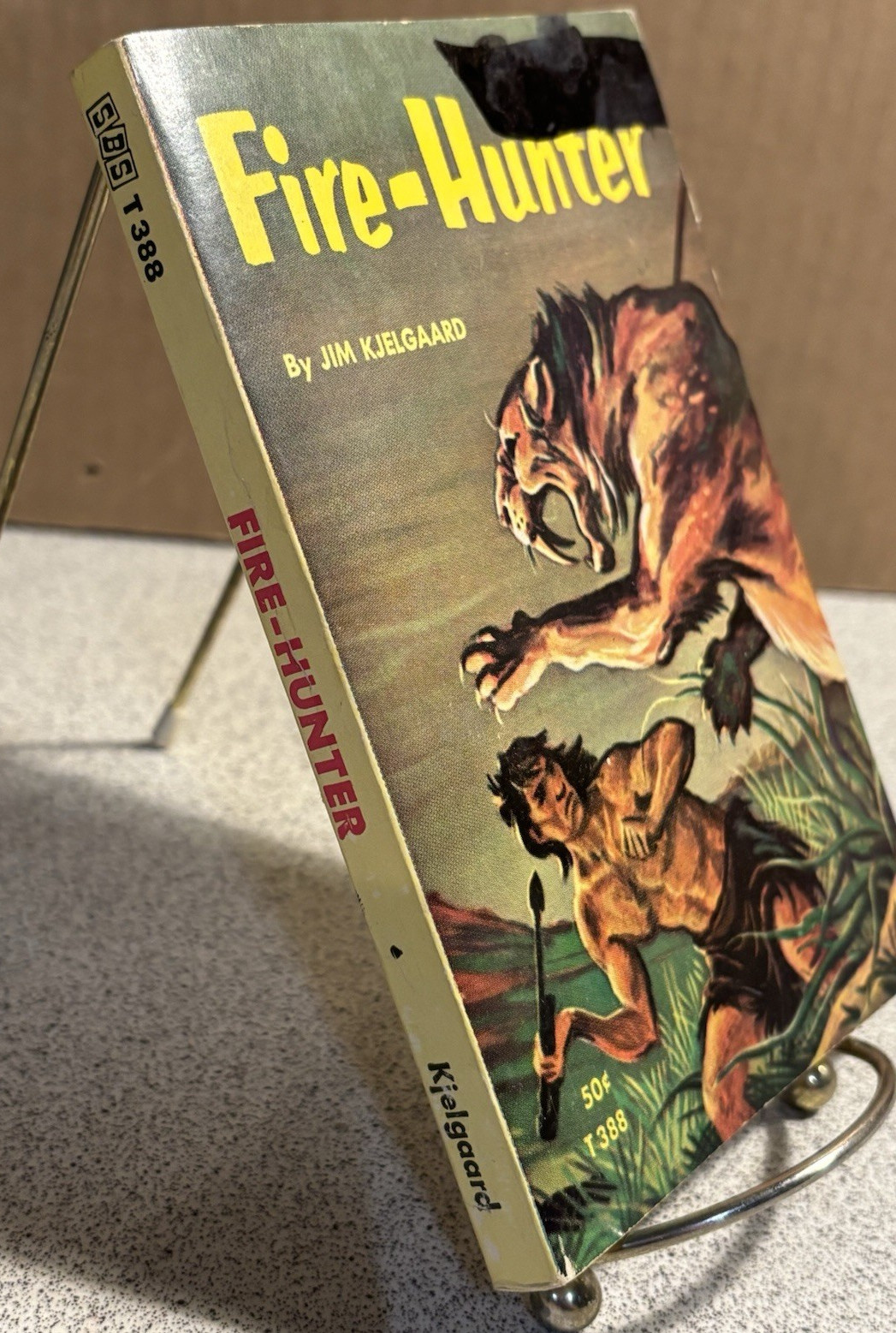 Fire-Hunter Jim Kjelgaard 6th Printing 1969 Scholastic T388 Vintage Paperback