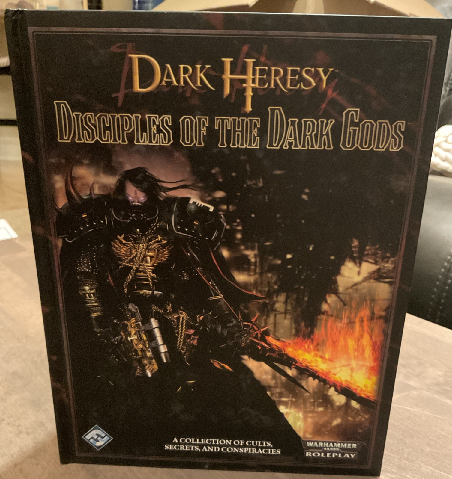 2008 -Disciples of the Dark Gods by Fantasy Flight Games / RPG / OOP