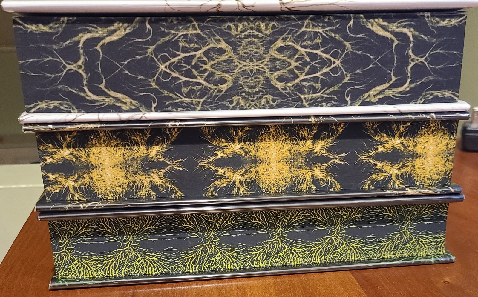 Gods, Warlords, and Heart of Wyrdwood – RJ Barker SIGNED/Numbered Broken Binding