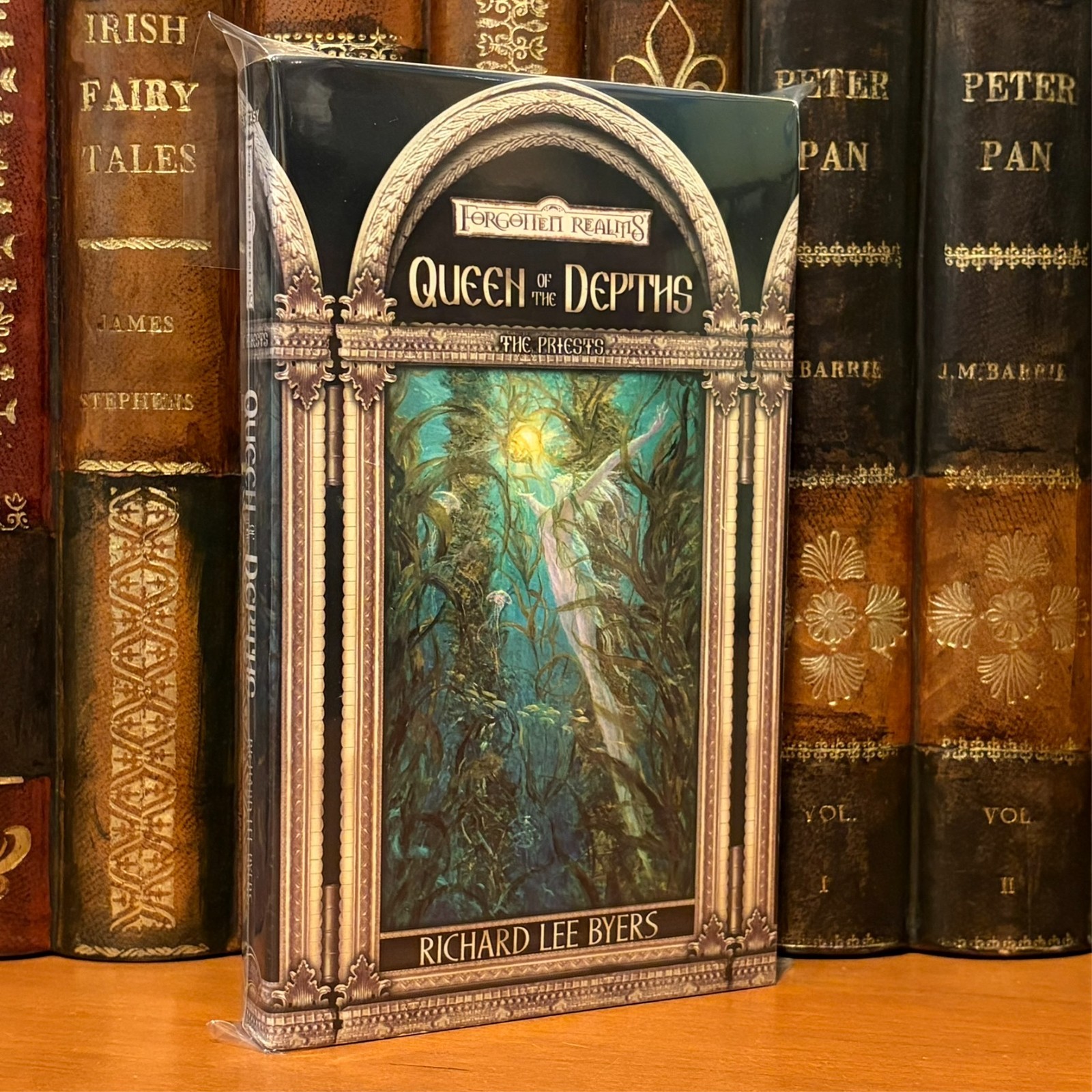 Forgotten Realms: Queen of the Depths, Priests 4, First Edition D&D Paperback