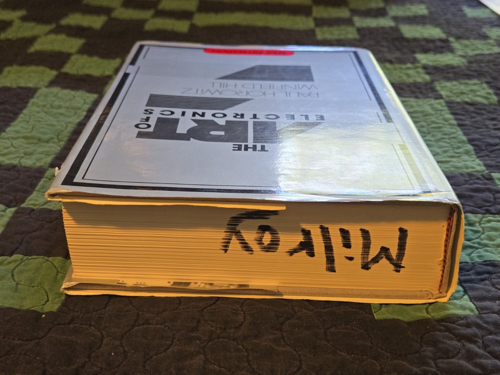 The Art of Electronics 2nd Edition Paul Horowitz Winfield Hill Hardcover Book