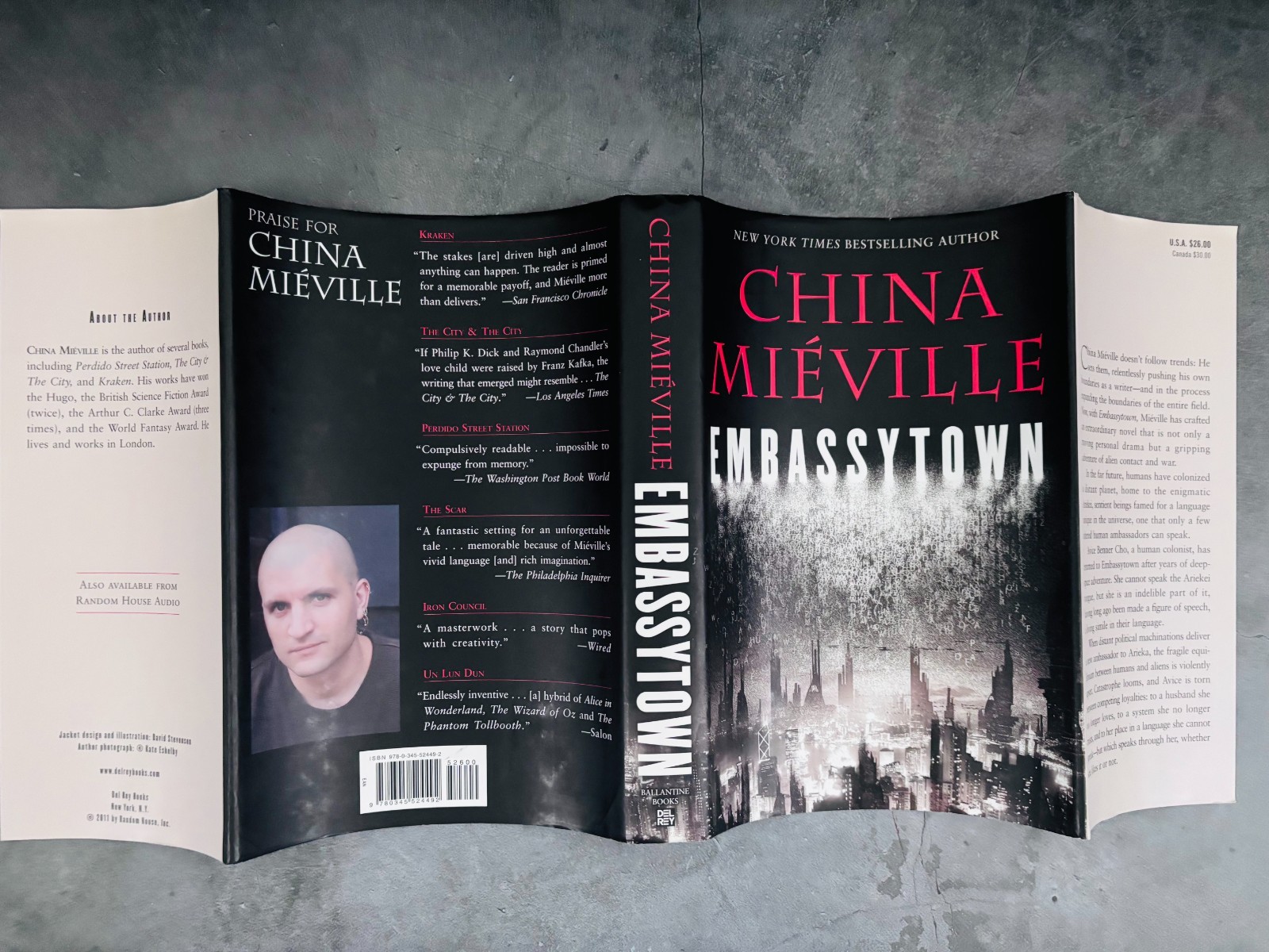 Embassytown China Mieville HC 1st Ed/1st Print Good Sci-Fi Novel