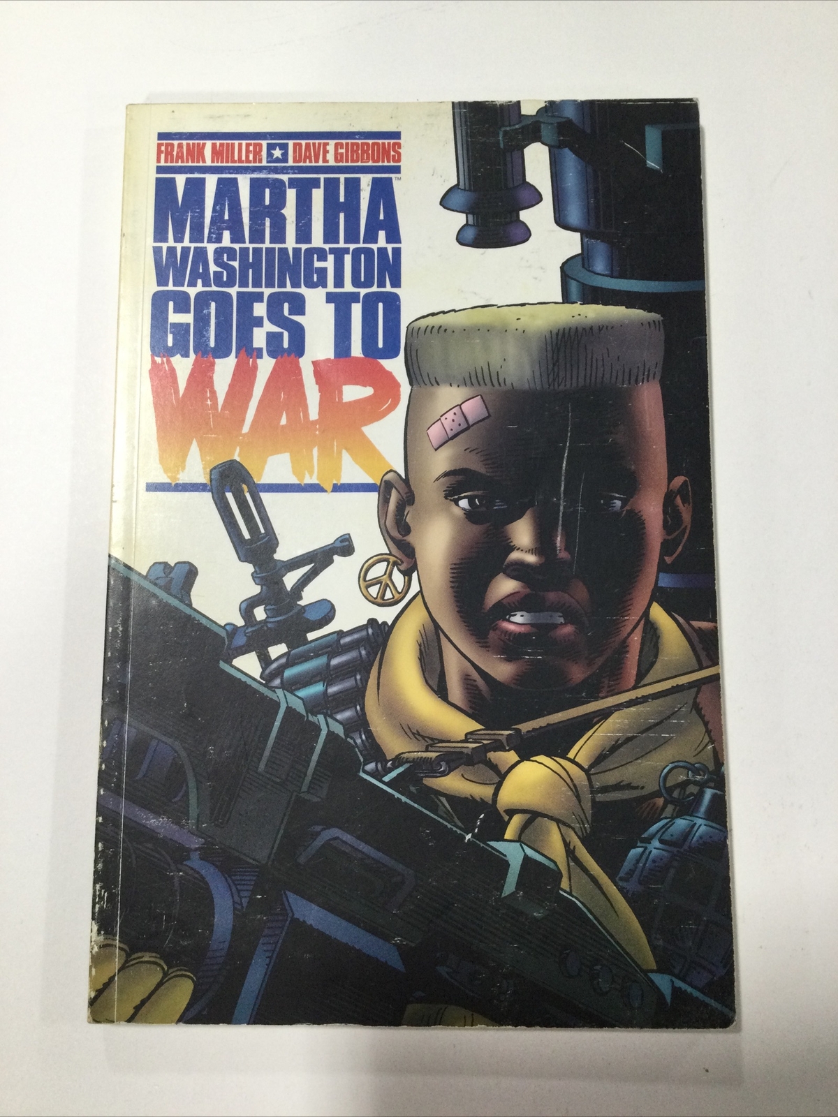 Martha Washington Goes to War 1998 Dark Horse Comics TPB VF Very Fine 8.0