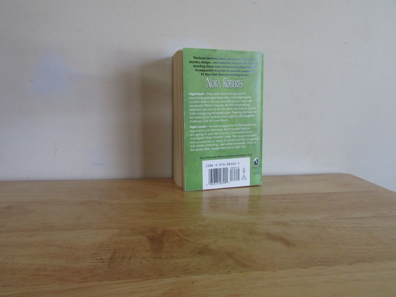 Night Tales Nora Roberts Paperback 2 Novels Nightshade Night Smoke 475 pages