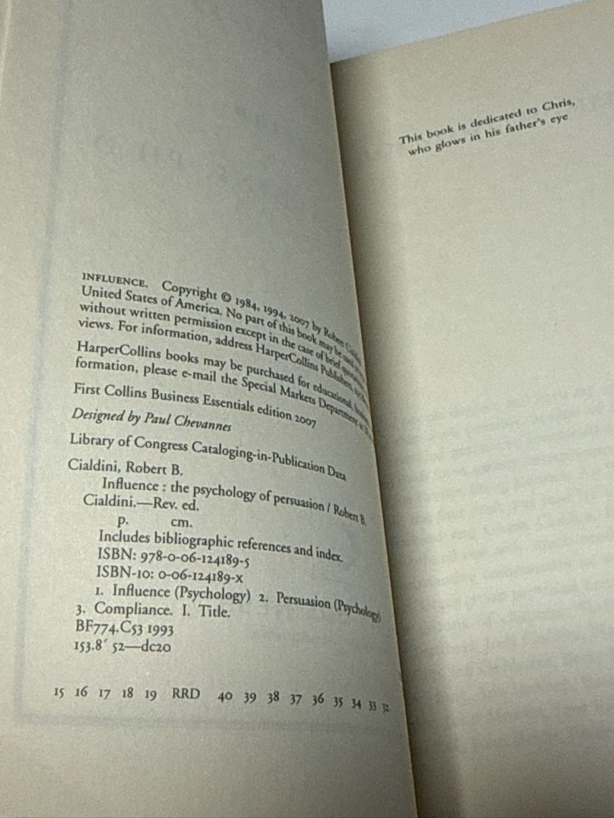 Influence The Psychology of Persuasion Revised Edition Robert B Cialdini