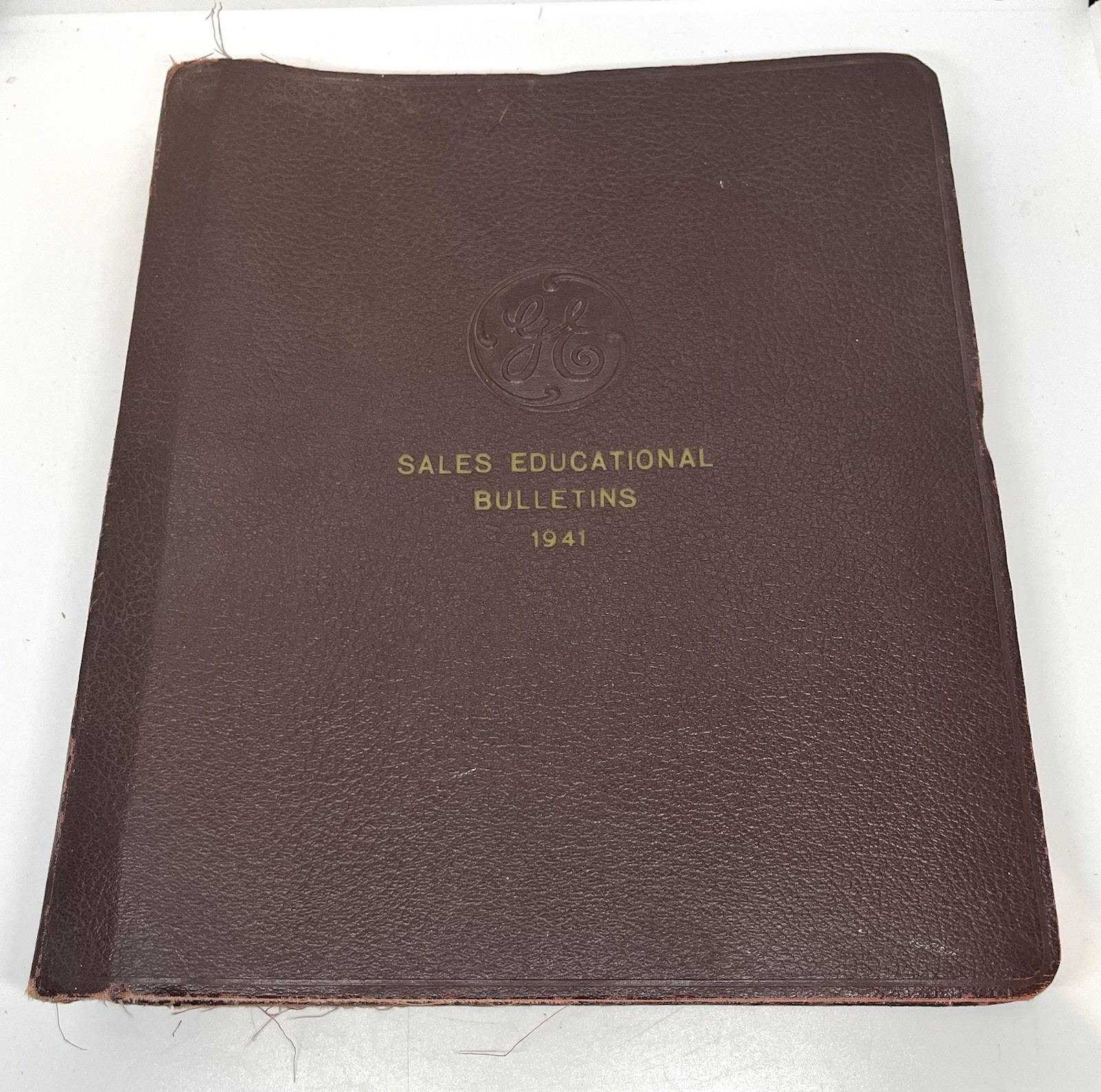 Vintage General Electric Sales Educational Bulletins 1941 w/ Binder Electronics