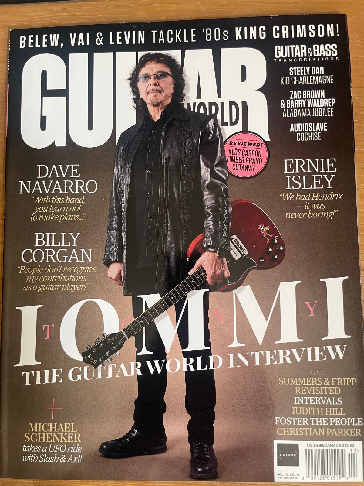 Guitar World Magazine Holiday ’24 – mint condition