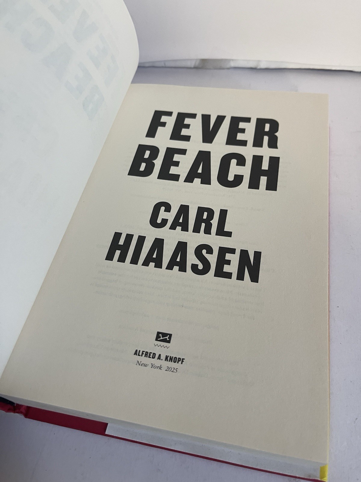 Fever Beach : A Novel by Carl Hiaasen (2025, Hardcover Dust Jacket)