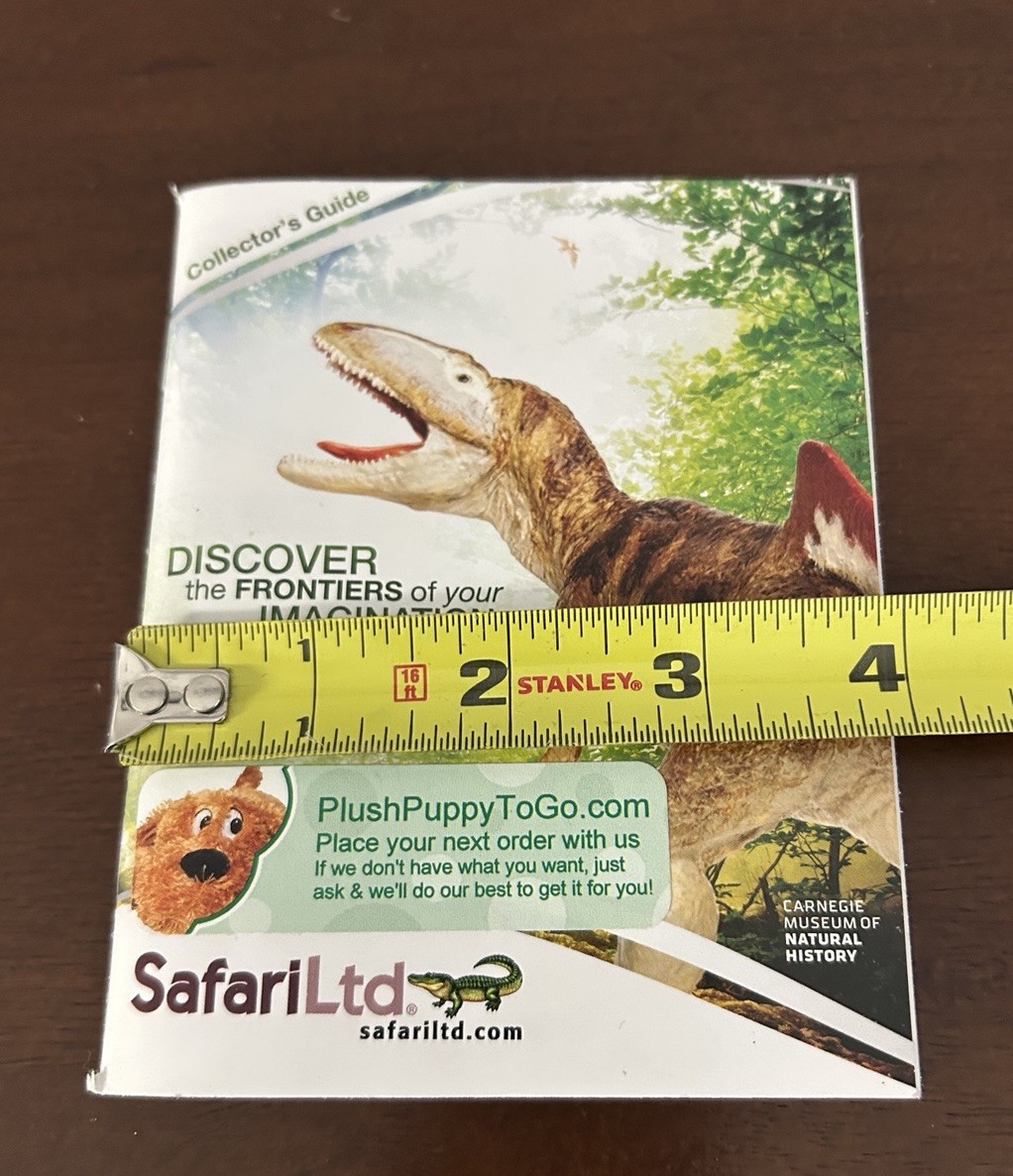 2013 SAFARI LTD COLLECTOR’S GUIDE catalog booklet 162 pages HTF