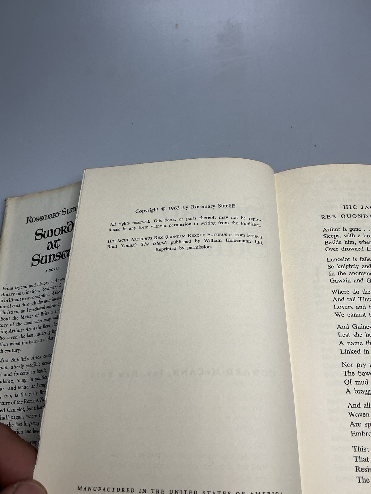 Sword at Sunset By Rosemary Sutcliff (1963 Hardcover)