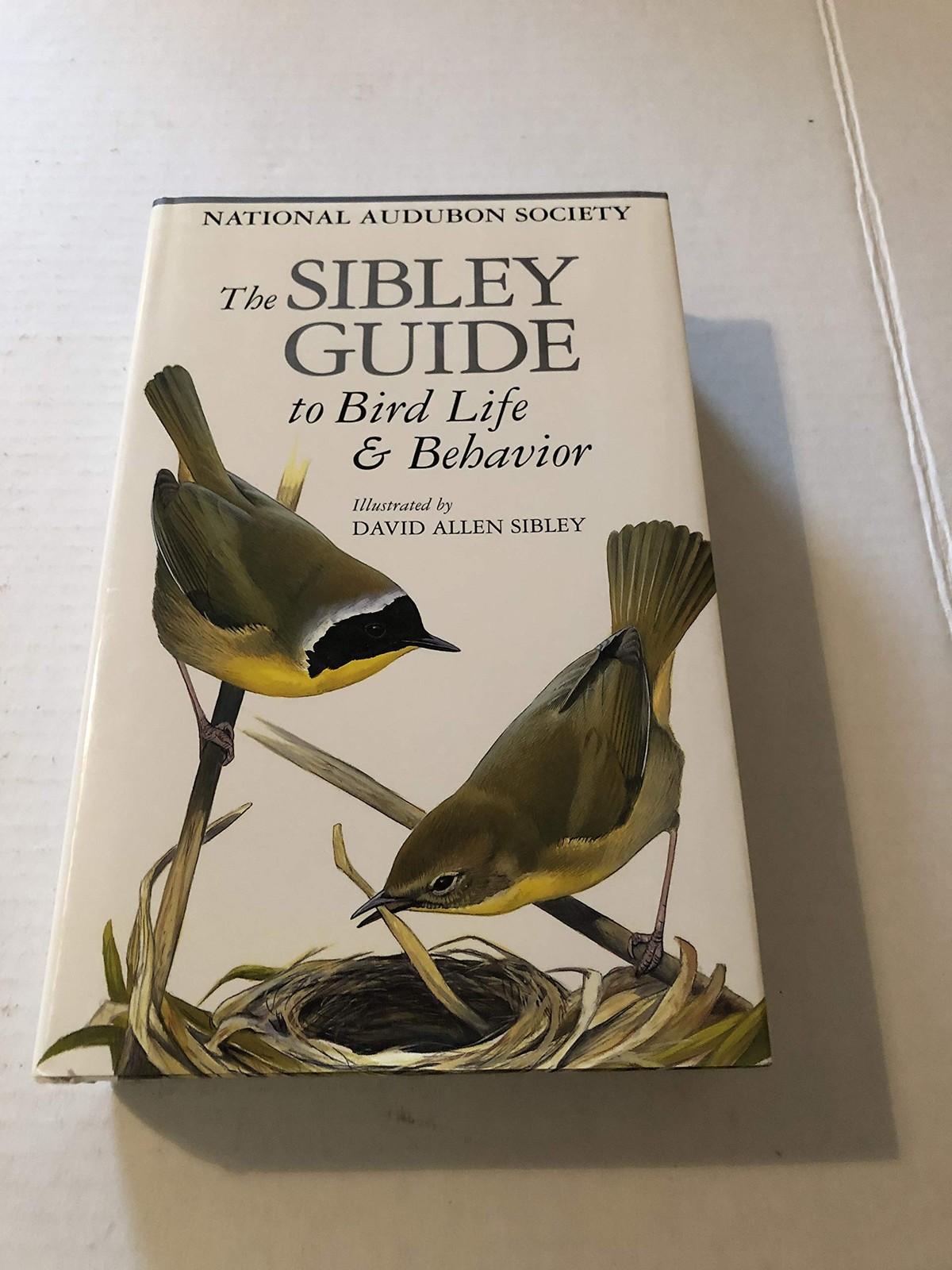 The Sibley Guide to Bird Life & Behavior – hardcover David Allen Sibley
