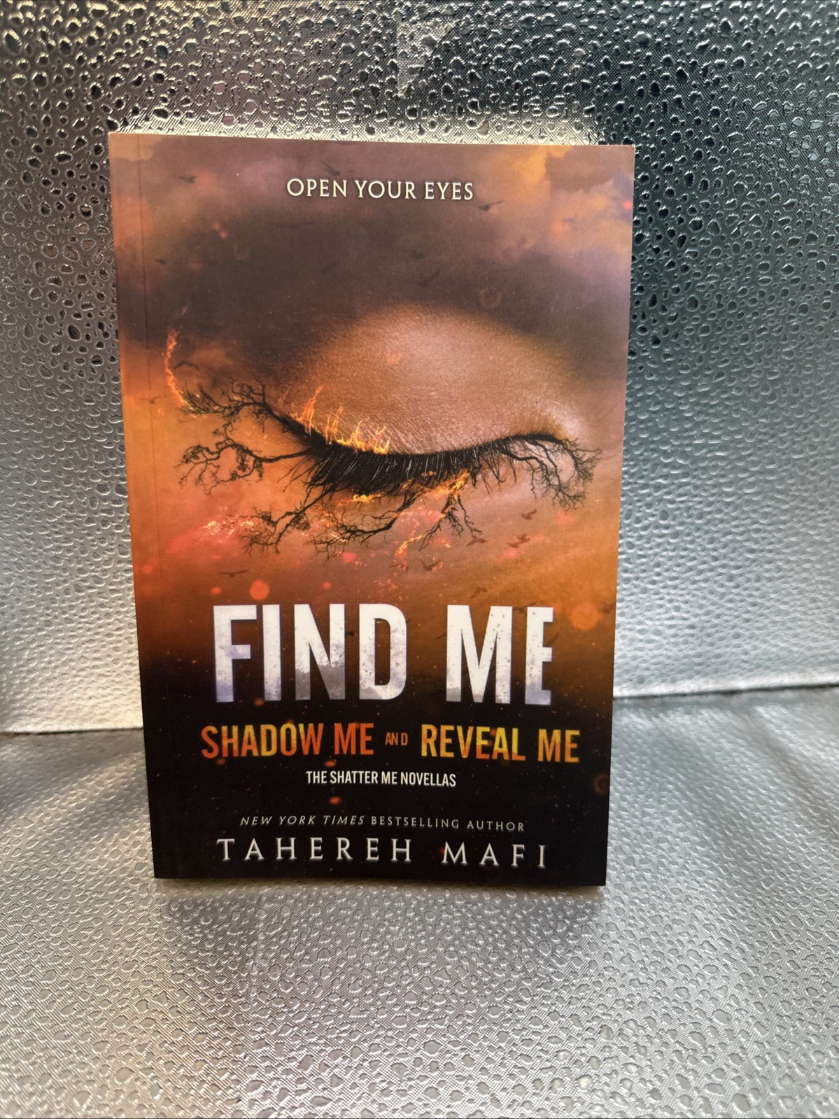 Find Me (Shatter Me Novella) – Paperback, by Mafi Tahereh – Good